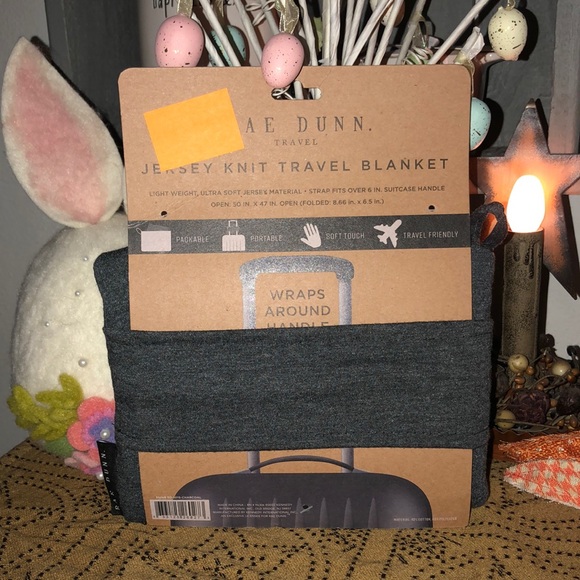 Rae Dunn Travel SWEET DREAMS Dark Gray Jersey Knit Travel Blanket - Picture 4 of 5